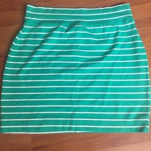 Moda international VS Green Stripe Miniskirt Small
